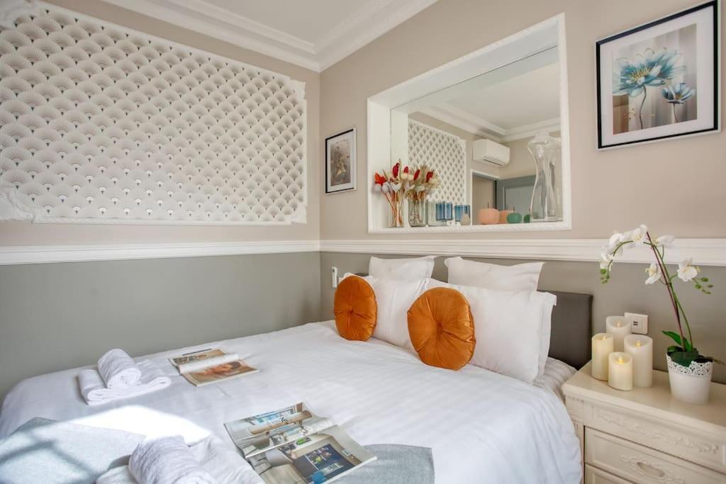 Charming Apart New 2 Bedrooms With Aircon ปารีส ภายนอก รูปภาพ